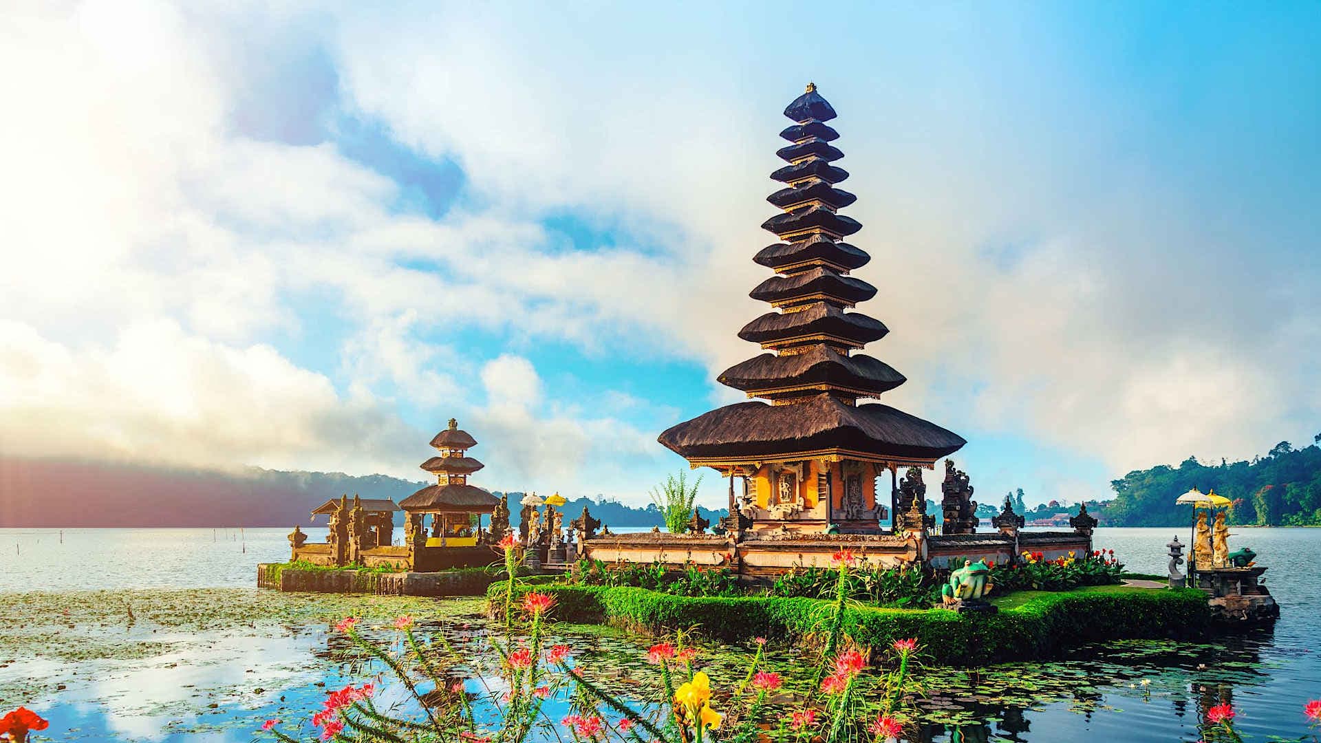 Explore Southeast Asia with private guides and a tailor-made itinerary.