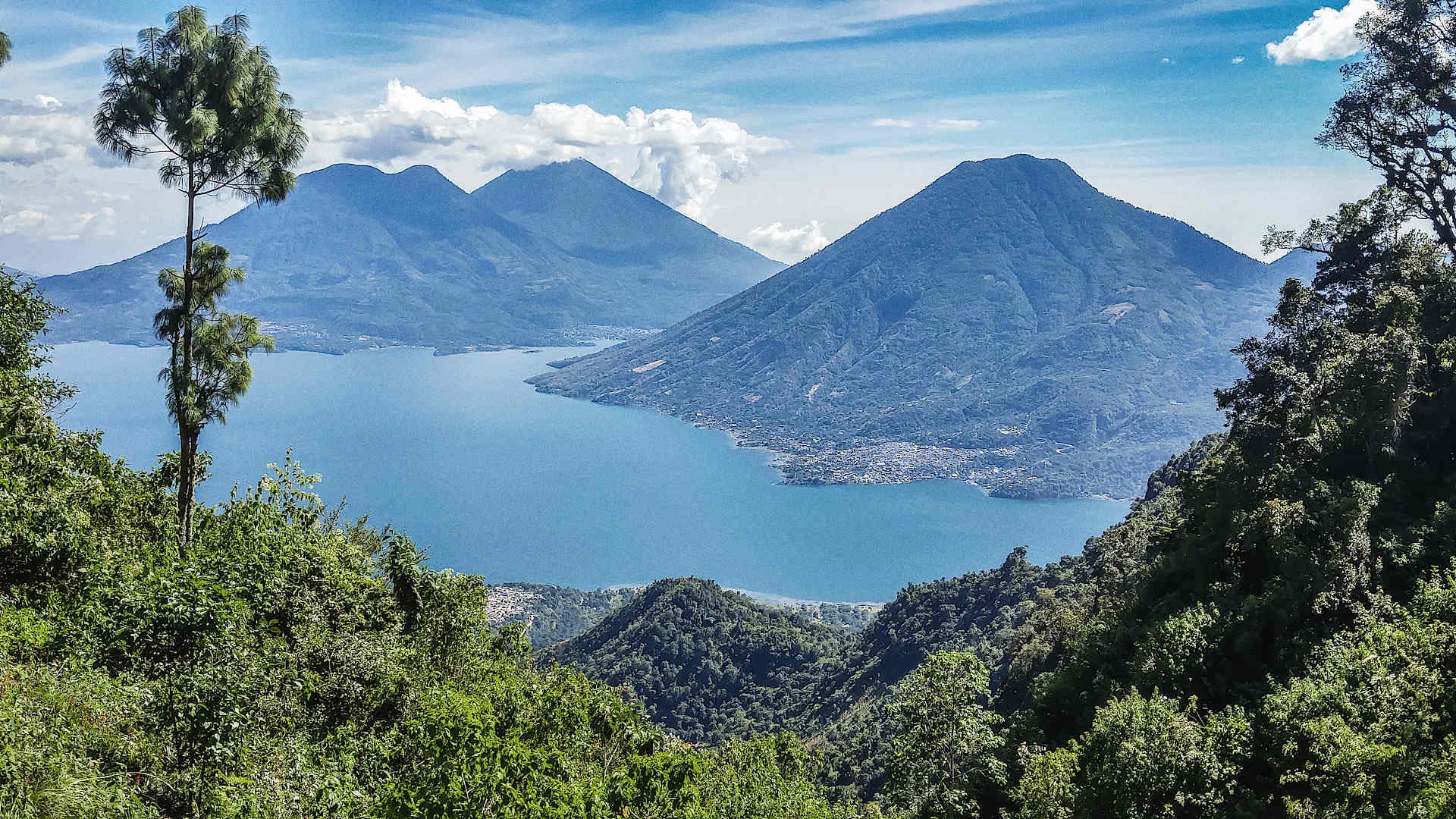 Everett Atlas Explore Guatemala with private guides and a tailor-made itinerary.