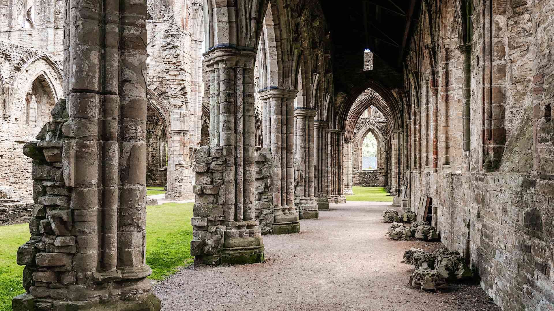 jacquesvandinteren Explore Wales with private guides and a tailor-made itinerary.