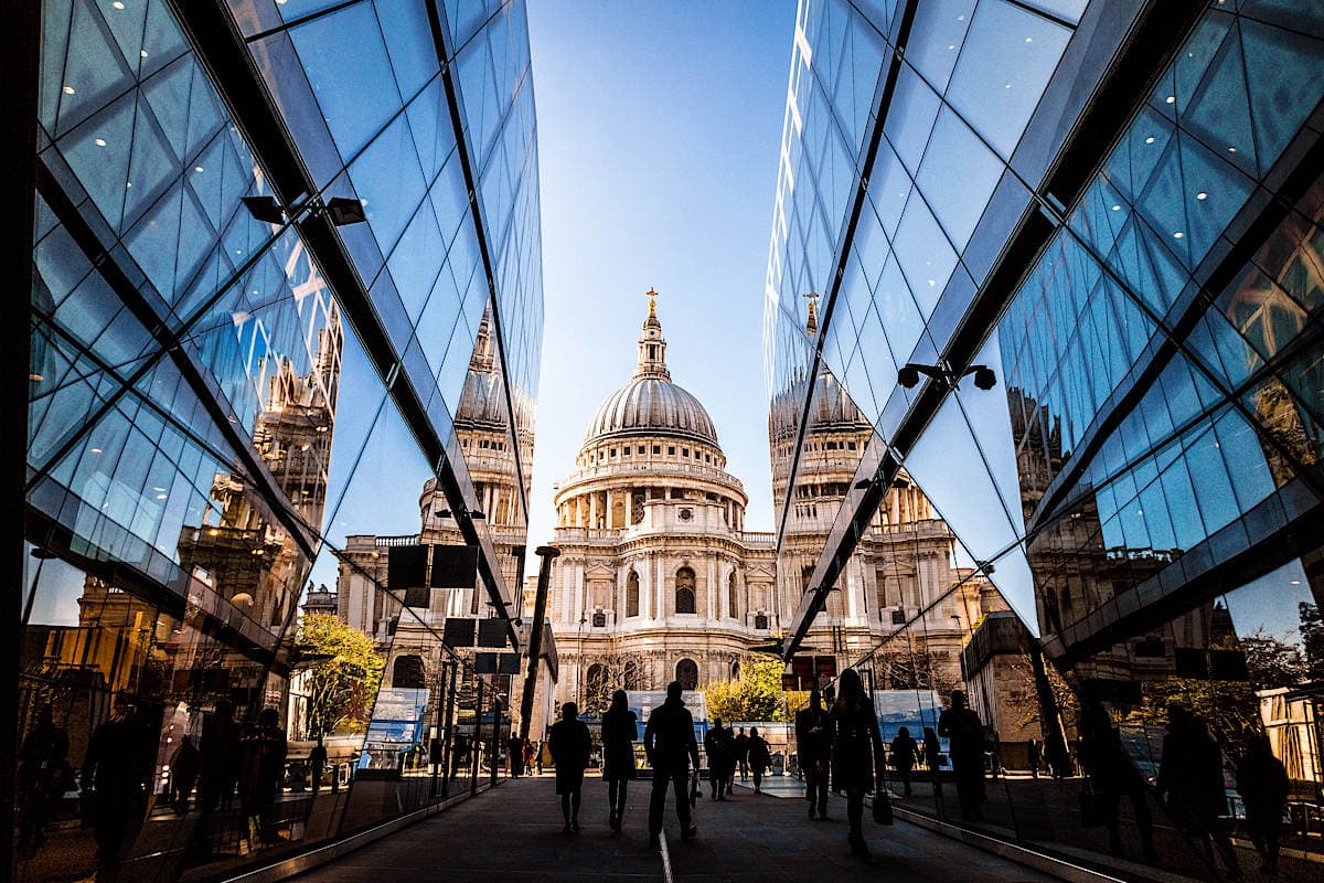 Experience London's Most Famous Cathedral