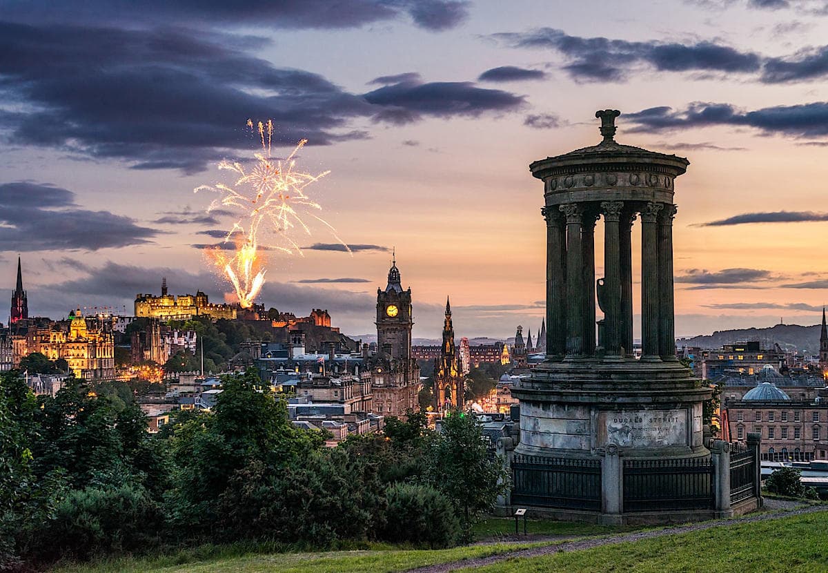Scottish Heritage, Hilltop Fortress and Panoramic City Views