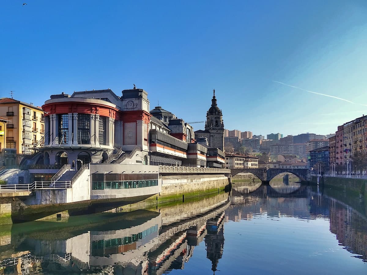 Experience Spanish Culture, Cuisine, and Art