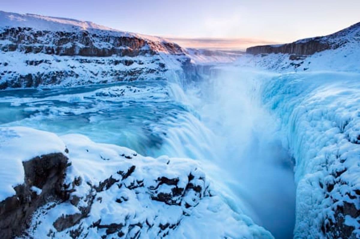 Discover Iceland's Majestic Waterfall