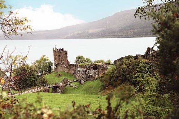 Michael Pasdzior Highlands, Castles & Scottish Legends