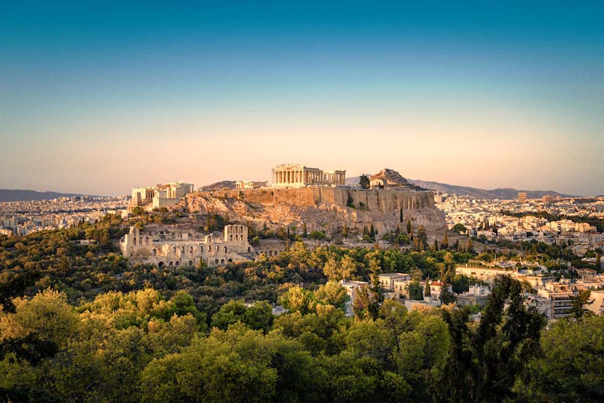 Discover the city of Athens